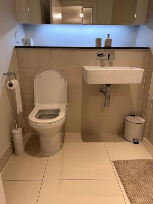 Stylish 2 Bedroom Apartment Manchester Kültér fotó